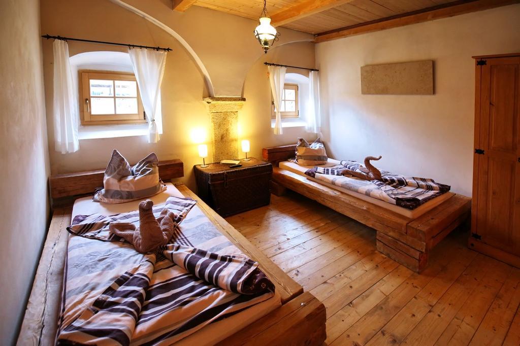 Hrazdeny Statek Mytinka Guest House Bagian luar foto